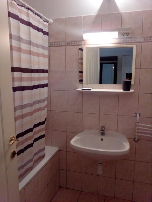 Gobe Apartman Appartement Hajdúszoboszló Buitenkant foto